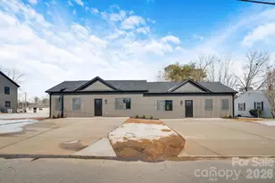 1214 Pearl St, Statesville, NC 28677 - Photo 1