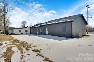 1214 Pearl St, Statesville, NC 28677 - Photo 25