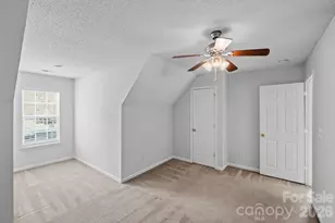 8221 Christmas Ct, Charlotte, NC 28216 - Photo 3