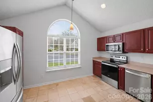 8221 Christmas Ct, Charlotte, NC 28216 - Photo 23
