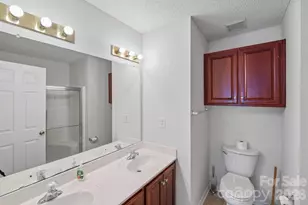 8221 Christmas Ct, Charlotte, NC 28216 - Photo 13