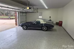 20410 Island Forest Dr, Cornelius, NC 28031 - Photo 19