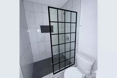 10129 Rockwood Road, Charlotte, NC 28215 - Photo 11