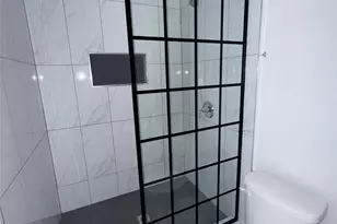 10129 Rockwood Rd, Charlotte, NC 28215 - Photo 11