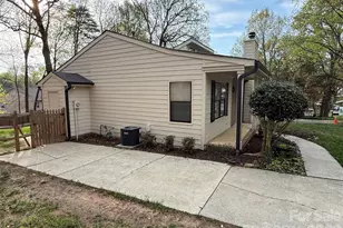 10129 Rockwood Rd, Charlotte, NC 28215 - Photo 35