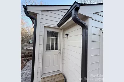 10129 Rockwood Road, Charlotte, NC 28215 - Photo 35