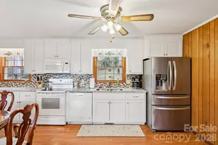 1023 Autumn Ln, New London, NC 28127 - Photo 15