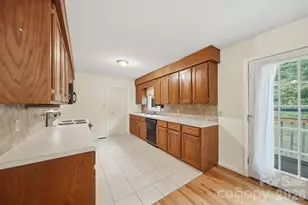 3882 Shadowood Dr, Morganton, NC 28655 - Photo 13