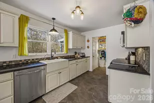 101 Honeysuckle Ln, Morganton, NC 28655 - Photo 7