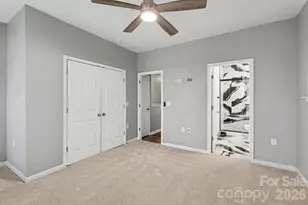 526 E 9th St, Charlotte, NC 28202 - Photo 19