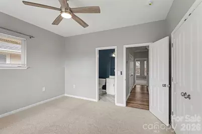 526 E 9th Street, Charlotte, NC 28202 - Photo 25