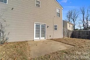 7020 Frye Pl, Charlotte, NC 28269 - Photo 33