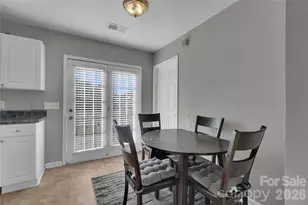 7020 Frye Pl, Charlotte, NC 28269 - Photo 17