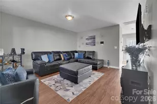 7020 Frye Pl, Charlotte, NC 28269 - Photo 7