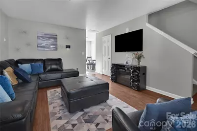 7020 Frye Place, Charlotte, NC 28269 - Photo 5