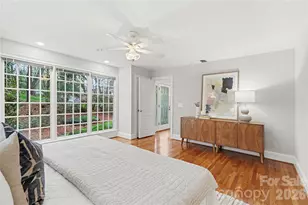 901 Shady Bluff Dr, Charlotte, NC 28211 - Photo 19