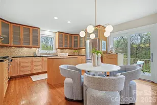 901 Shady Bluff Dr, Charlotte, NC 28211 - Photo 9