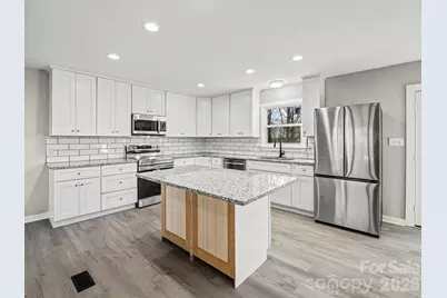 944 Woodland Drive, Shelby, NC 28150 - Photo 9