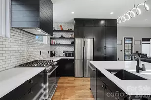 4604 Emory Ln, Charlotte, NC 28211 - Photo 9