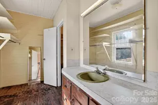 47 Stone Cottage Rd, Mars Hill, NC 28754 - Photo 15