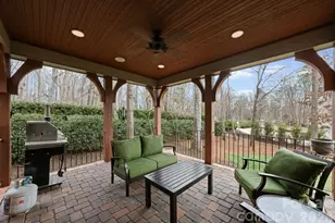 1405 Elmsford Ln, Matthews, NC 28105 - Photo 21