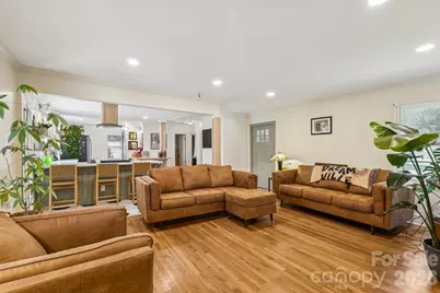 5508 Crestland Avenue, Charlotte, NC 28269 - Photo 5