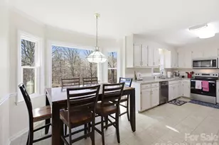 109 Elk Ct, Mount Holly, NC 28120 - Photo 11