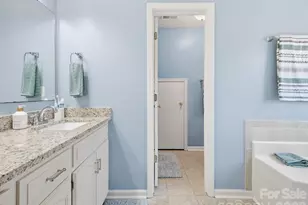 109 Elk Ct, Mount Holly, NC 28120 - Photo 25