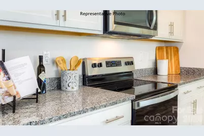 15146 Puffin Court, Charlotte, NC 28215 - Photo 7