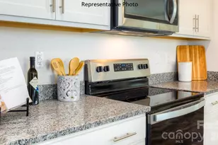 15146 Puffin Ct, Charlotte, NC 28215 - Photo 7