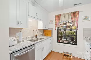 16 Spears Ave, Asheville, NC 28801 - Photo 5