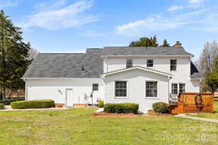 1347 Meadow Lakes Rd, Rock Hill, SC 29732 - Photo 35