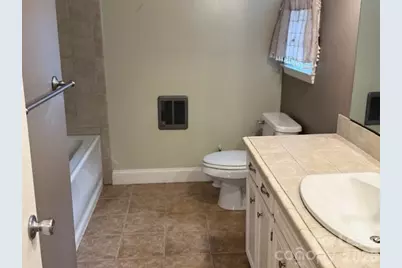 9113 Mountain Aire Circle, Charlotte, NC 28214 - Photo 13