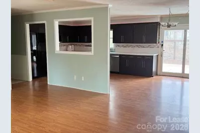 9113 Mountain Aire Circle, Charlotte, NC 28214 - Photo 5