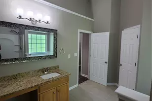 19231 Kanawha Dr, Cornelius, NC 28031 - Photo 19