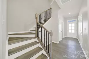 8027 Scarlet Maple Ln, Fort Mill, SC 29708 - Photo 3