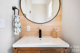 207 Ferrell Ln, Black Mountain, NC 28711 - Photo 17