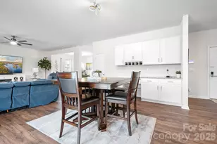 7833 Stonehouse Dr, Gastonia, NC 28056 - Photo 9