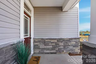 3847 Cheyney Park Dr, Charlotte, NC 28269 - Photo 5