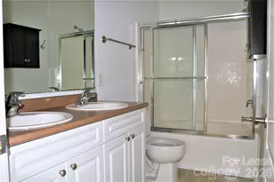 15232 Coventry Ct Ln, Charlotte, NC 28277 - Photo 21