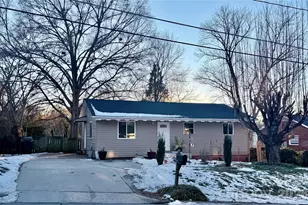 433 Brevard St, Statesville, NC 28677 - Photo 1