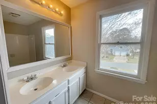 2229 Century Oaks Ln, Charlotte, NC 28262 - Photo 15