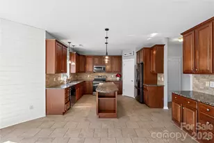 16232 Long Talon Way, Charlotte, NC 28278 - Photo 21