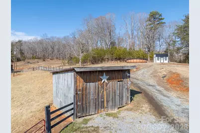 5635 US 64 Highway, Union Mills, NC 28167 - Photo 7