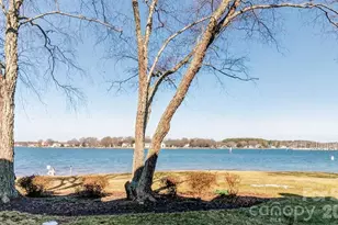 18525 Vineyard Point Ln, Cornelius, NC 28031 - Photo 3