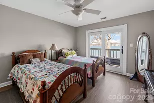 18525 Vineyard Point Ln, Cornelius, NC 28031 - Photo 21