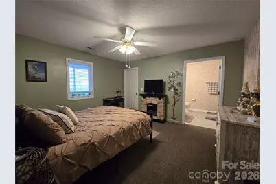 505 2nd Street Place NE #D2, Conover, NC 28613 - Photo 9