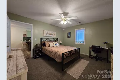 505 2nd Street Place NE #D2, Conover, NC 28613 - Photo 11