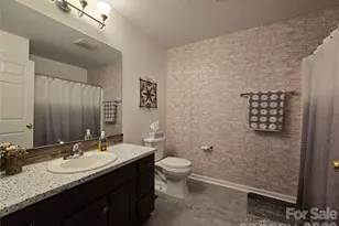 505 2nd St Pl NE, Conover, NC 28613 - Photo 13