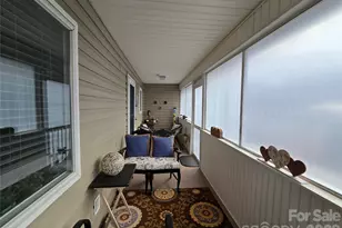 505 2nd St Pl NE, Conover, NC 28613 - Photo 19